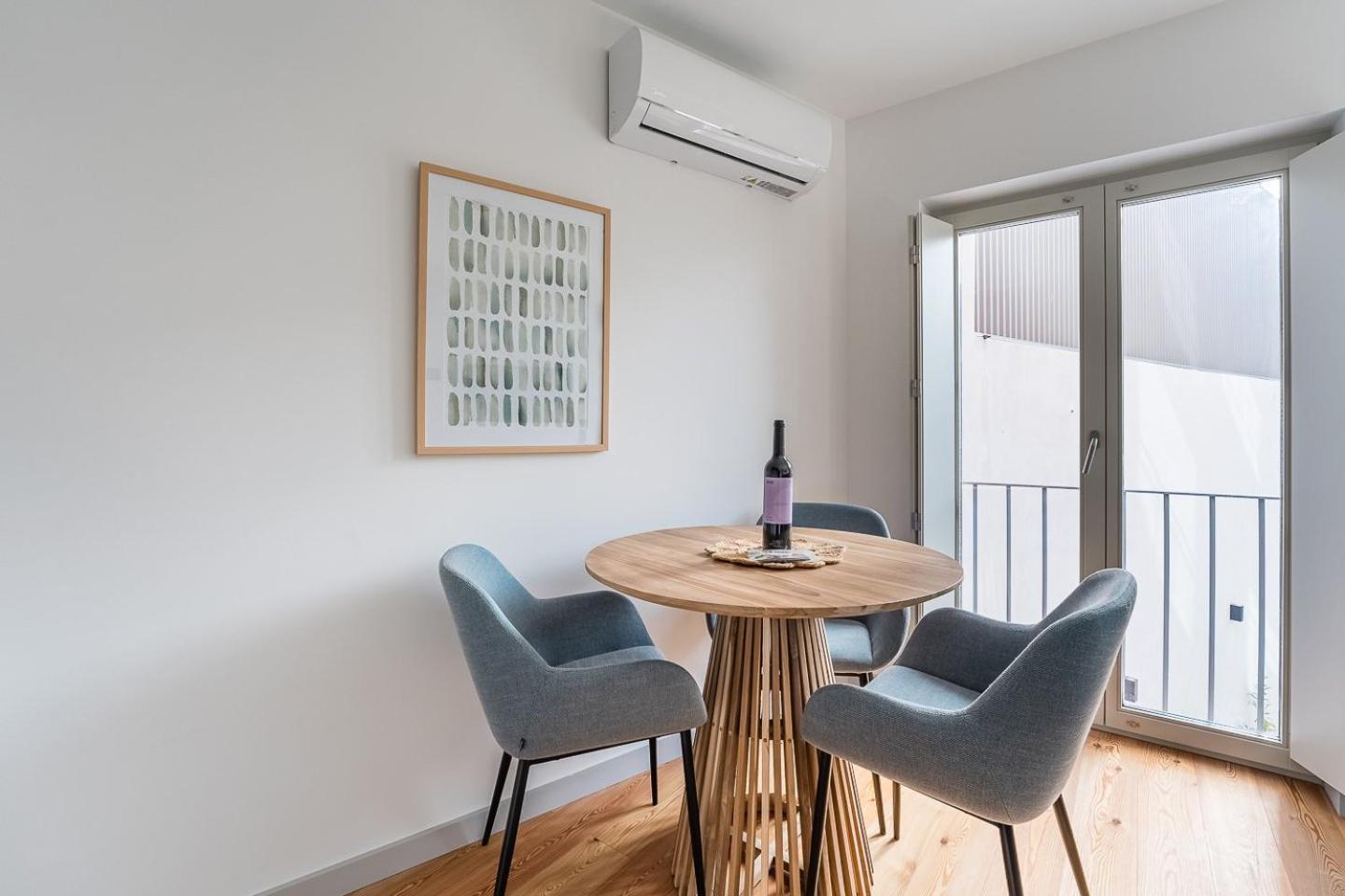 Guestready - Downtown Refuge With Private Parking Lägenhet OOporto Exteriör bild