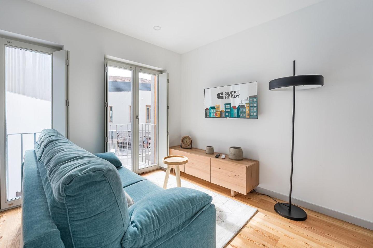 Guestready - Downtown Refuge With Private Parking Lägenhet OOporto Exteriör bild